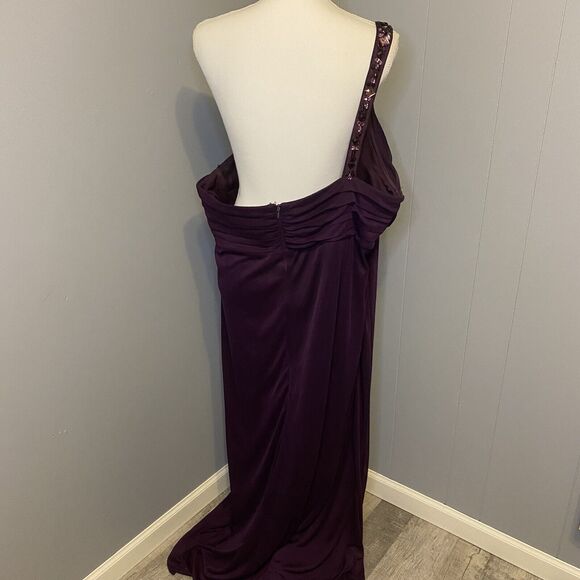 Betsy & Adam Women's Dress One-Shoulder Gem Strap Gown (22W Plum Purple) - Picture 7 of 12
